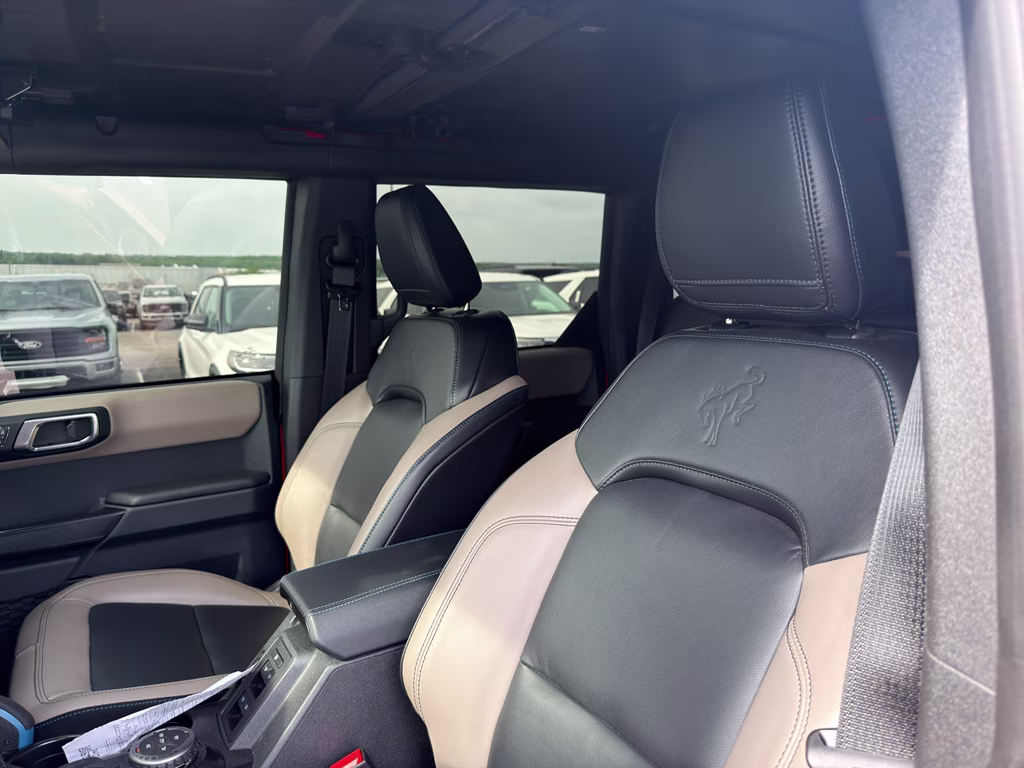 2024 Race Red Ford Bronco Wildtrak 4X4 SUV