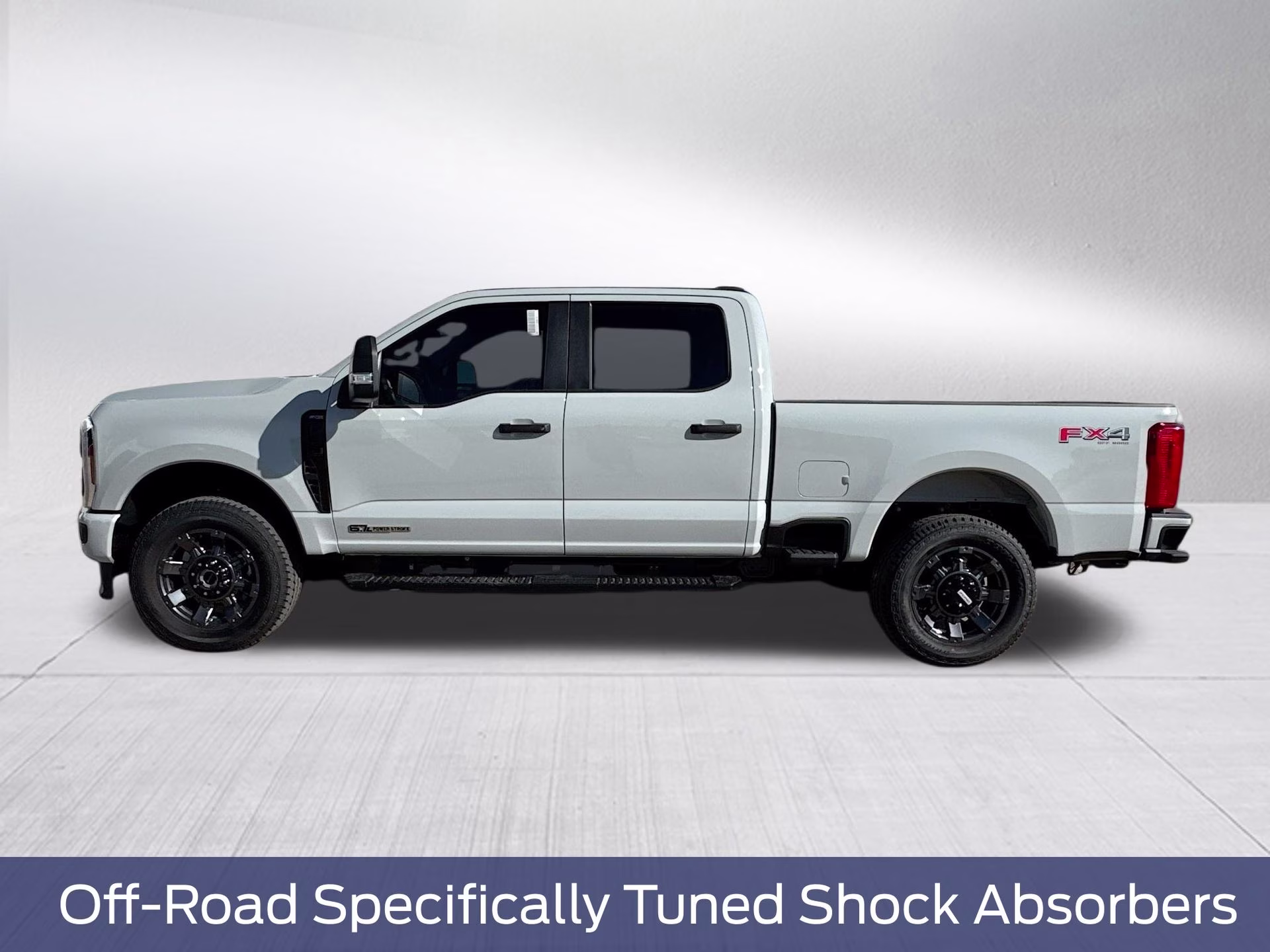 2026 Avalanche Ford Super Duty F-350 SRW XL 4X4 Truck