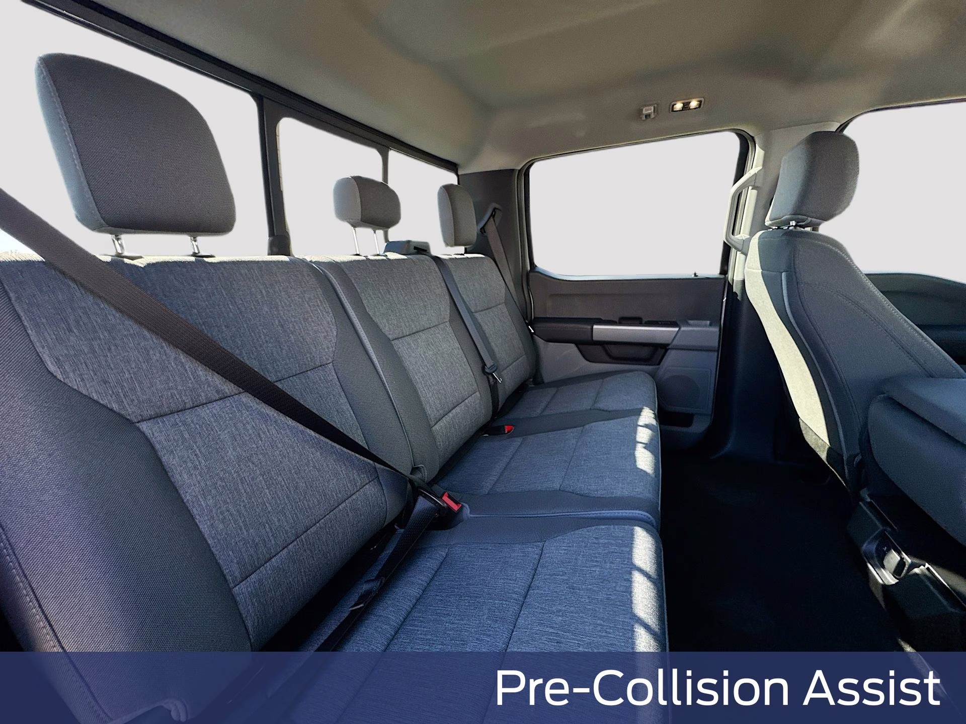 2026 Avalanche Ford Super Duty F-350 SRW XL 4X4 Truck