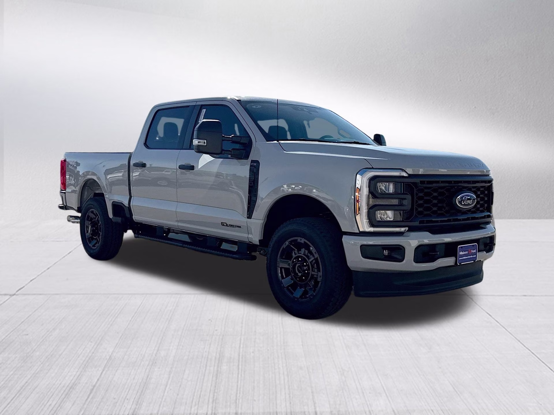 2026 Avalanche Ford Super Duty F-350 SRW XL 4X4 Truck