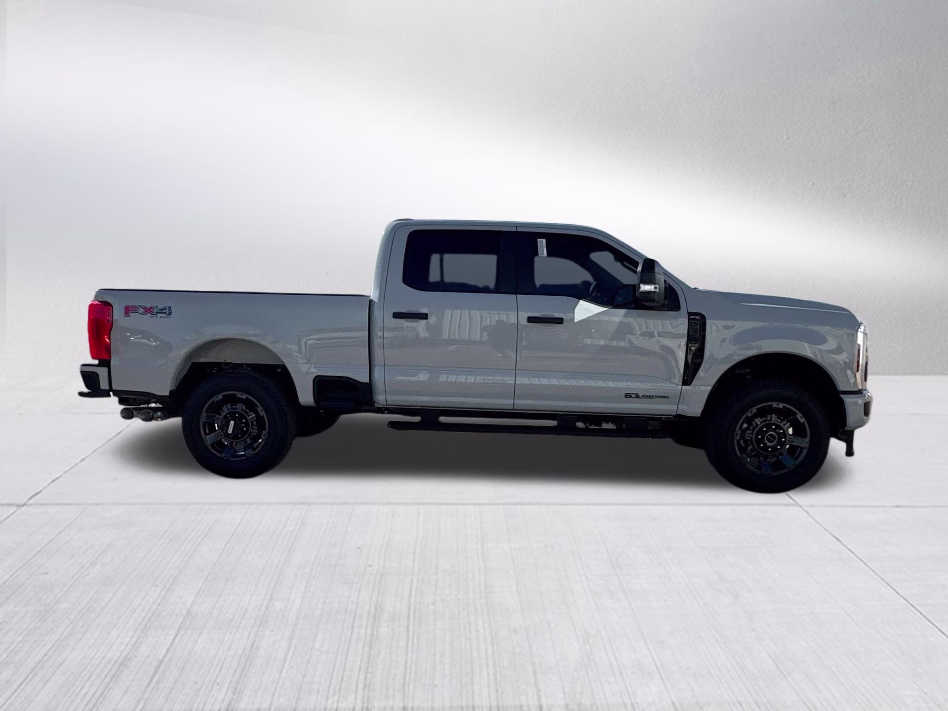 2026 Avalanche Ford Super Duty F-350 SRW XL 4X4 Truck
