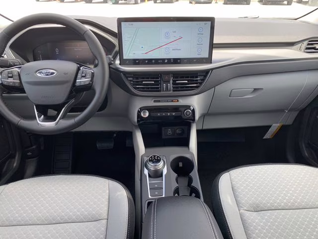 2025 Oxford White Ford Escape Active FWD SUV