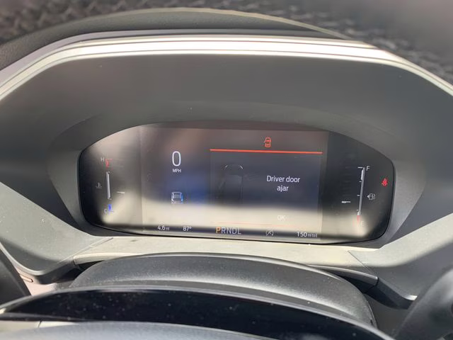2025 Oxford White Ford Escape Active FWD SUV