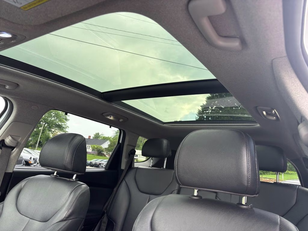 2020 Quartz White Hyundai Santa Fe SEL AWD SUV