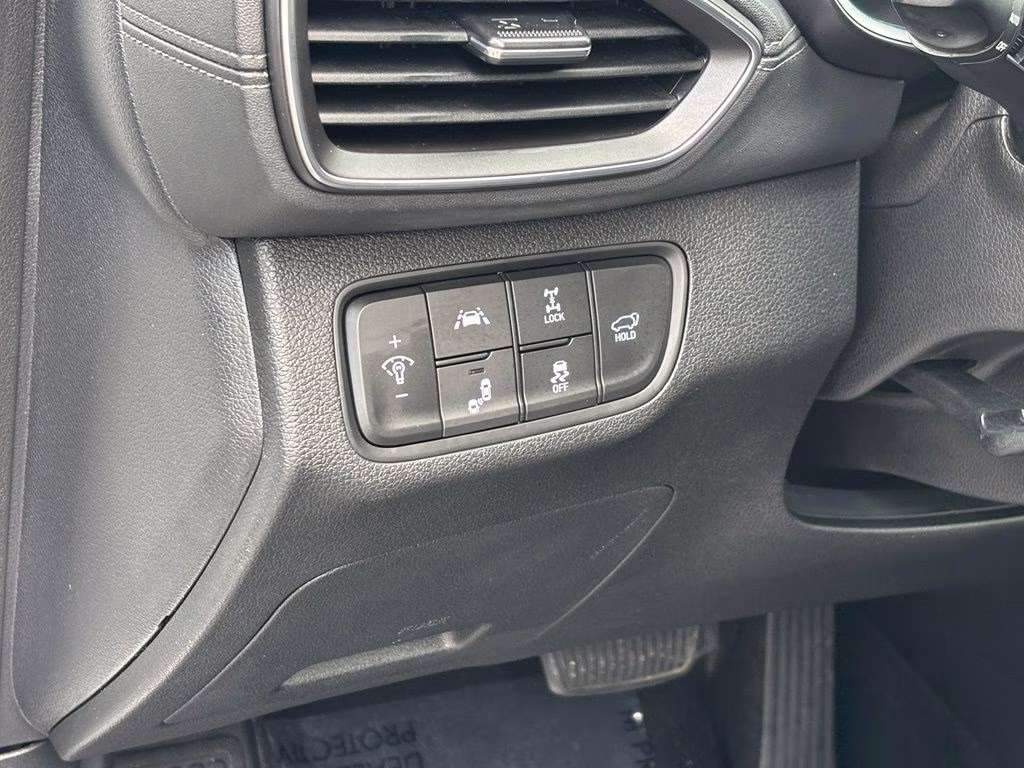 2020 Quartz White Hyundai Santa Fe SEL AWD SUV