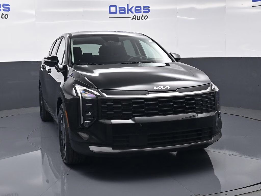 2026 Fusion Black Kia Sportage Hybrid LX FWD SUV