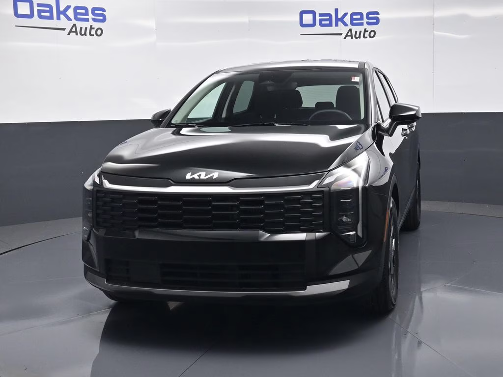 2026 Fusion Black Kia Sportage Hybrid LX FWD SUV