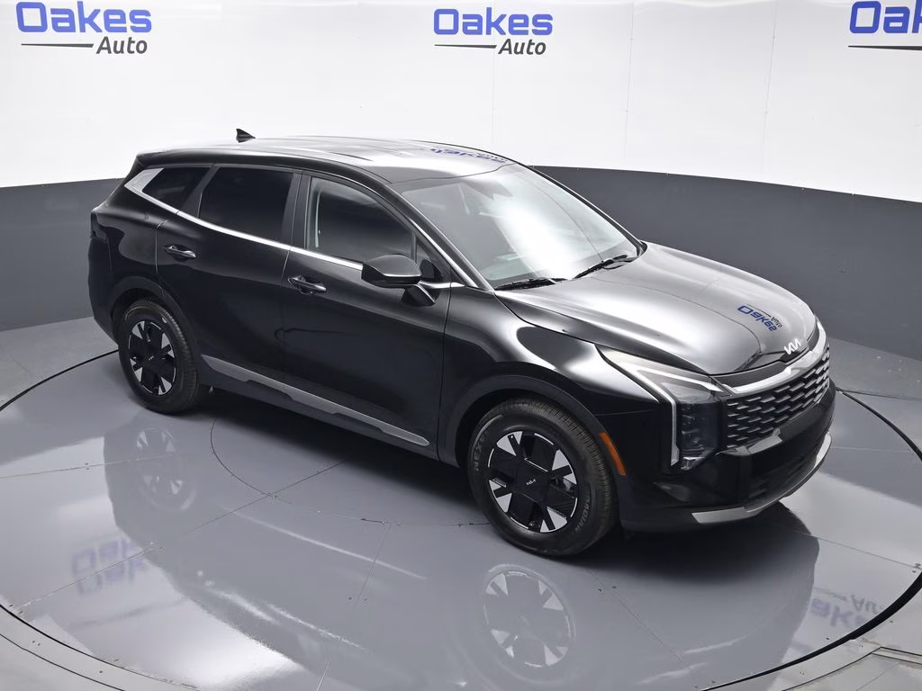 2026 Fusion Black Kia Sportage Hybrid LX FWD SUV