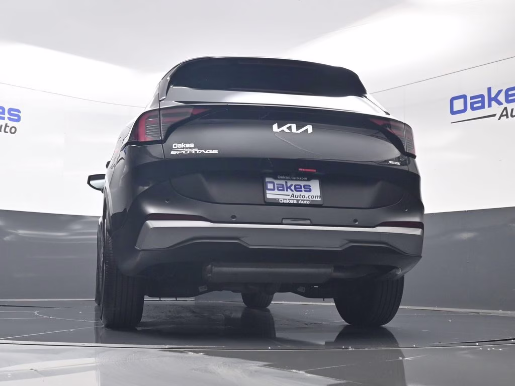 2026 Fusion Black Kia Sportage Hybrid LX FWD SUV