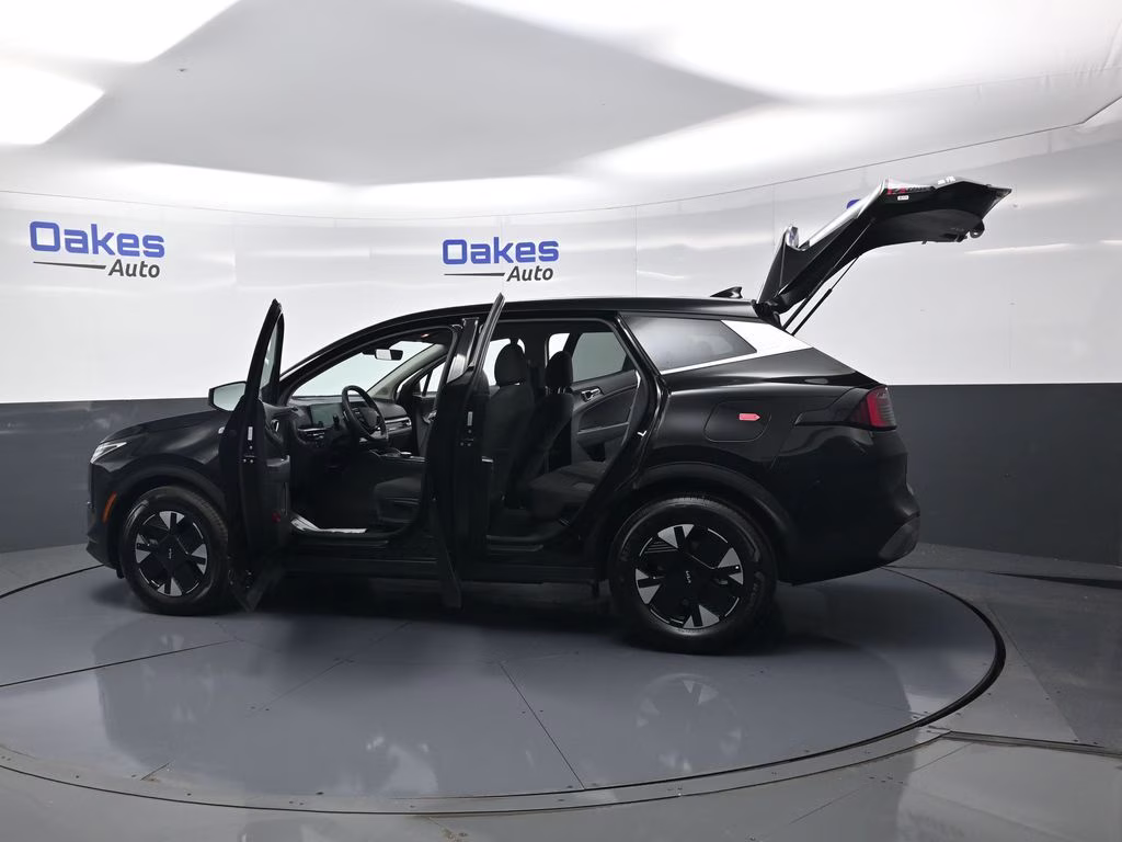2026 Fusion Black Kia Sportage Hybrid LX FWD SUV