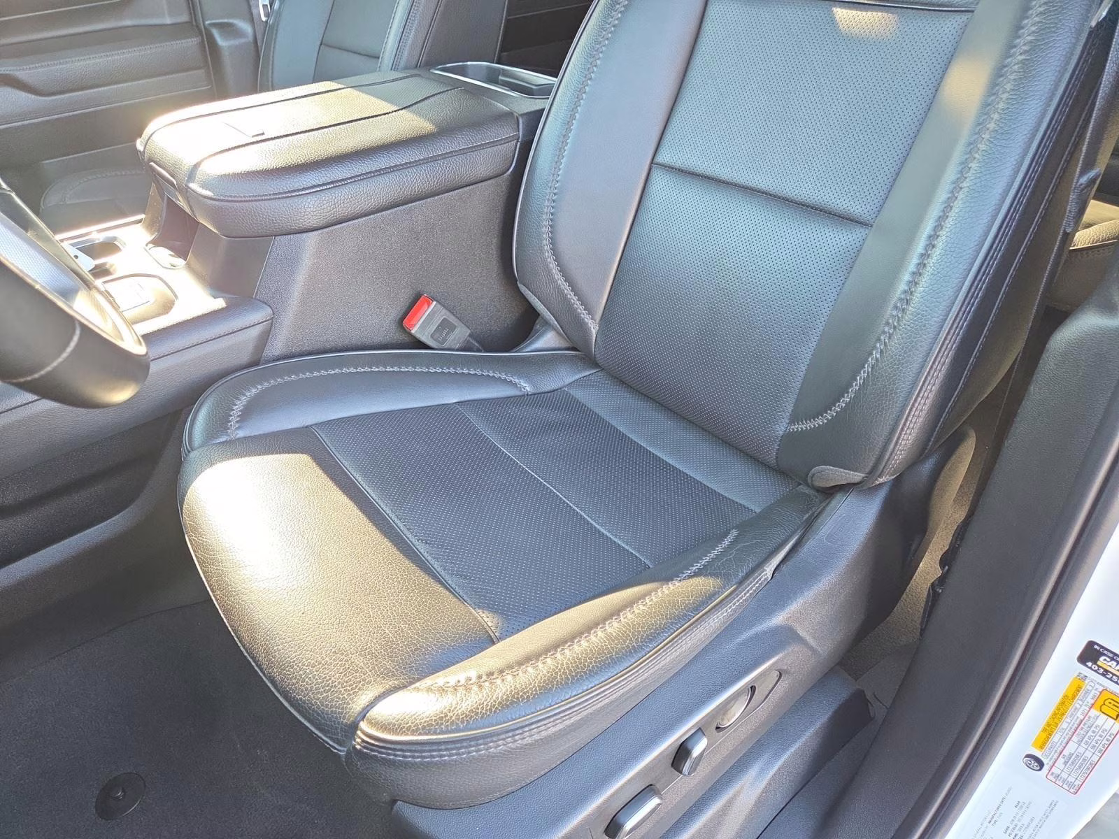 2024 Summit White GMC Sierra 3500HD Denali 4X4 Truck