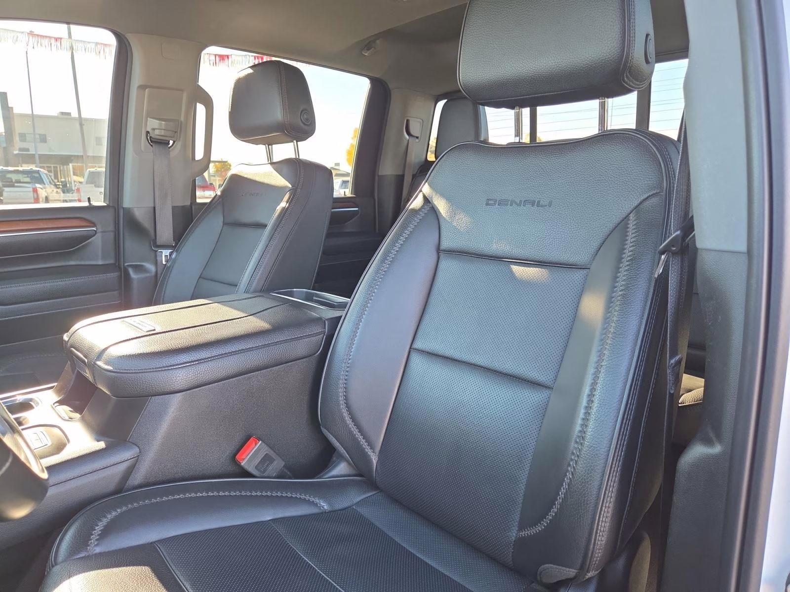 2024 Summit White GMC Sierra 3500HD Denali 4X4 Truck