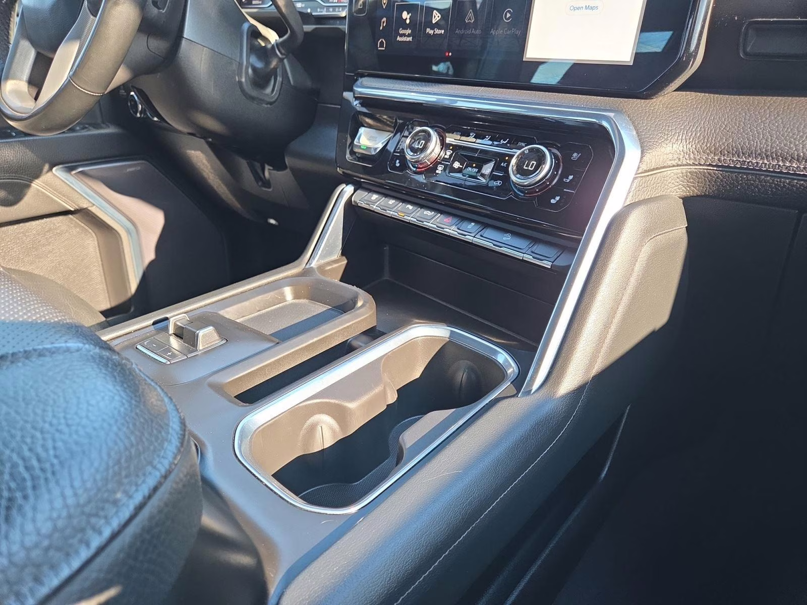 2024 Summit White GMC Sierra 3500HD Denali 4X4 Truck