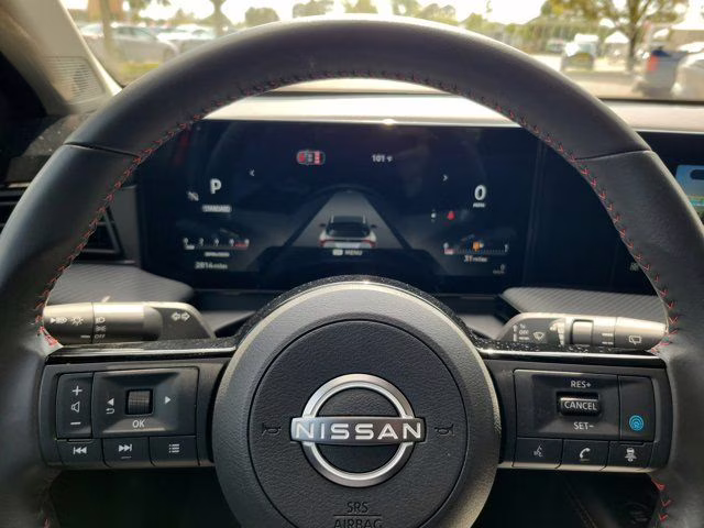 2026 Scarlet Nissan Kicks SR FWD SUV