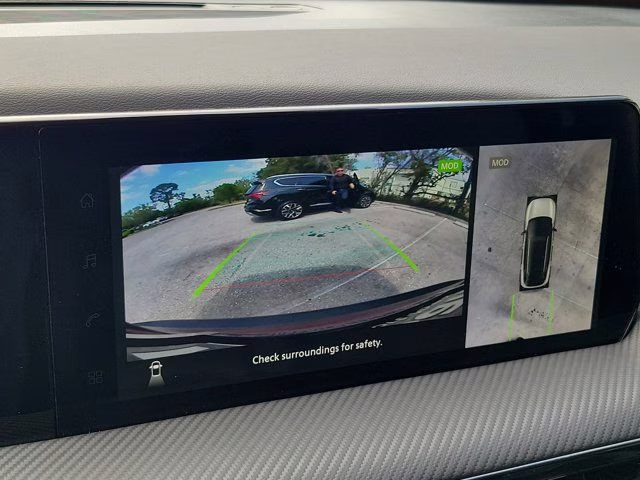 2026 Scarlet Nissan Kicks SR FWD SUV