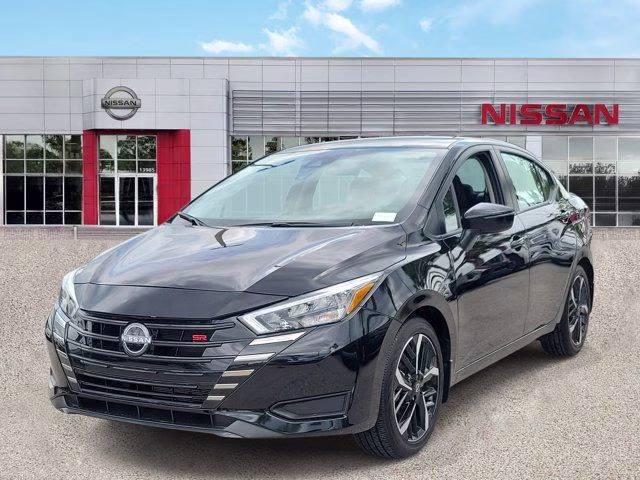 2025 Super Black Metallic Nissan Versa 1.6 SR FWD Sedan