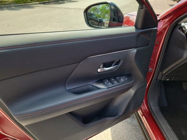2026 Scarlet Ember Tintcoat Nissan Kicks SR FWD SUV
