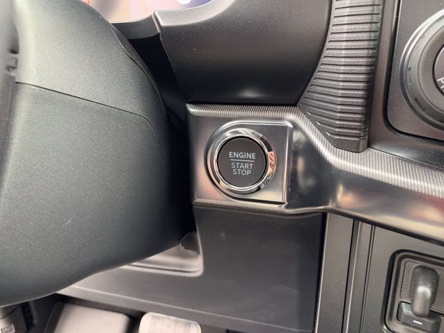 2025 Black Metallic Ford F-150 Raptor 4X4 Truck