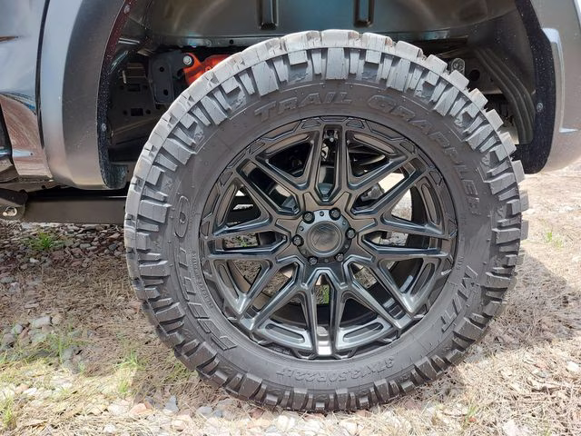 2025 Black Metallic Ford F-150 Raptor 4X4 Truck