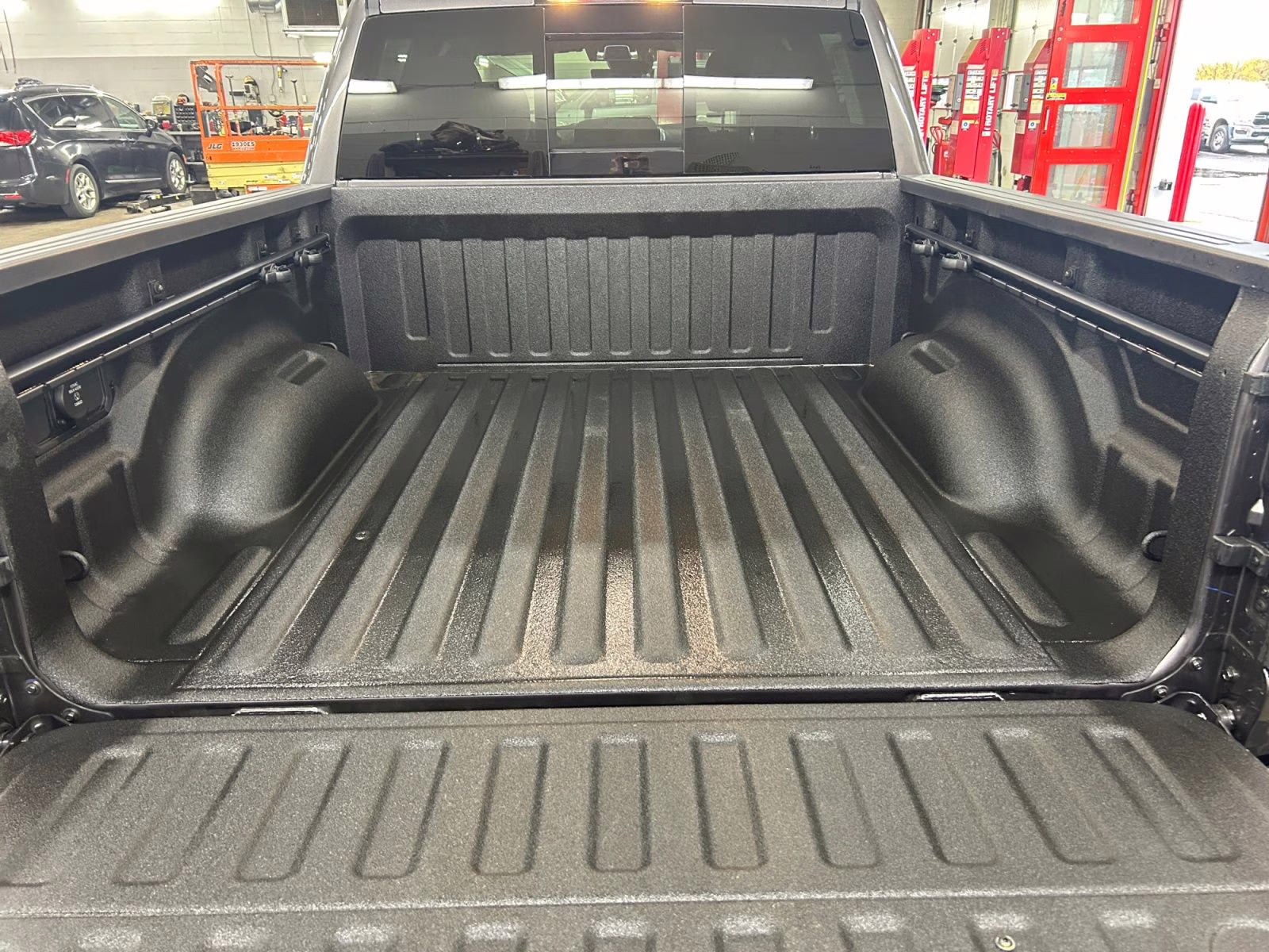 2026 Granite Crystal Metallic Clearcoat Ram 1500 Big Horn/Lone Star 4X4 Truck