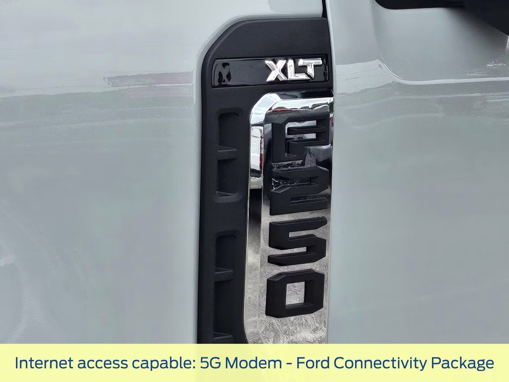 2026 Avalanche Ford Super Duty F-250 SRW XLT 4X4 Truck