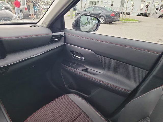 2026 Canyon Bronze Metallic Nissan Kicks SR FWD SUV