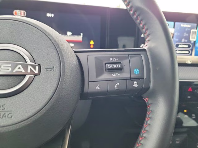 2026 Canyon Bronze Metallic Nissan Kicks SR FWD SUV