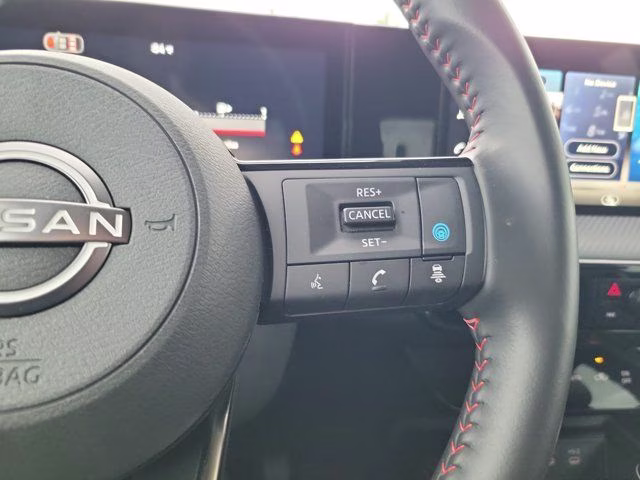 2026 Canyon Bronze Metallic Nissan Kicks SR FWD SUV