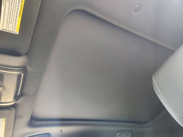 2025 Argent Silver Metallic Cadillac XT5 Premium Luxury FWD SUV