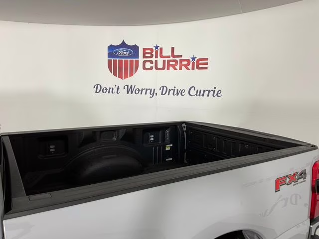 2026 Avalanche Ford Super Duty F-350 SRW Lariat 4X4 Truck