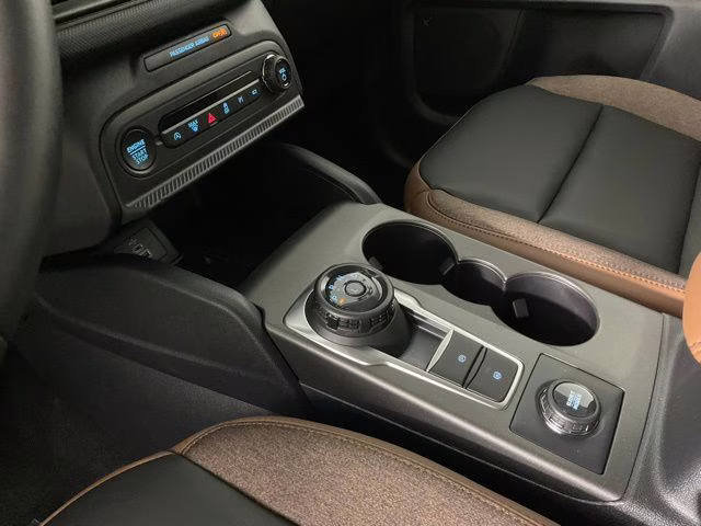 2025 Blue Metallic Ford Bronco Sport Outer Banks 4X4 SUV