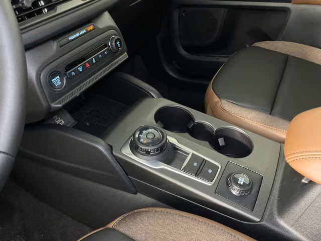 2025 Shadow Black Ford Bronco Sport Outer Banks 4X4 SUV