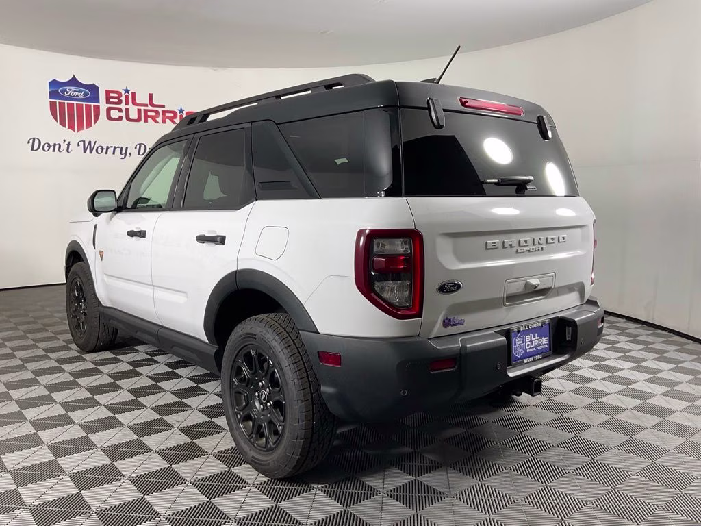 2025 Oxford White Ford Bronco Sport Badlands 4X4 SUV