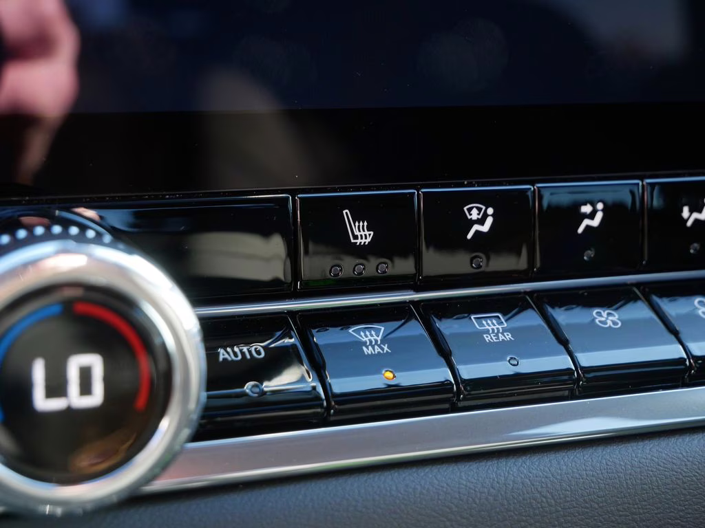 2026 Sterling Metallic GMC Canyon Elevation 4X4 Truck