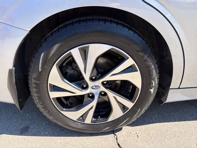 2024 Ice Silver Metallic Subaru Legacy Premium AWD Sedan