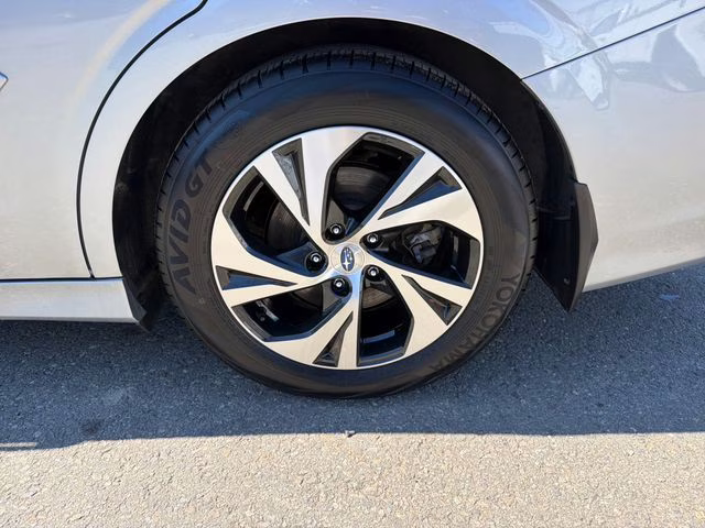 2024 Ice Silver Metallic Subaru Legacy Premium AWD Sedan