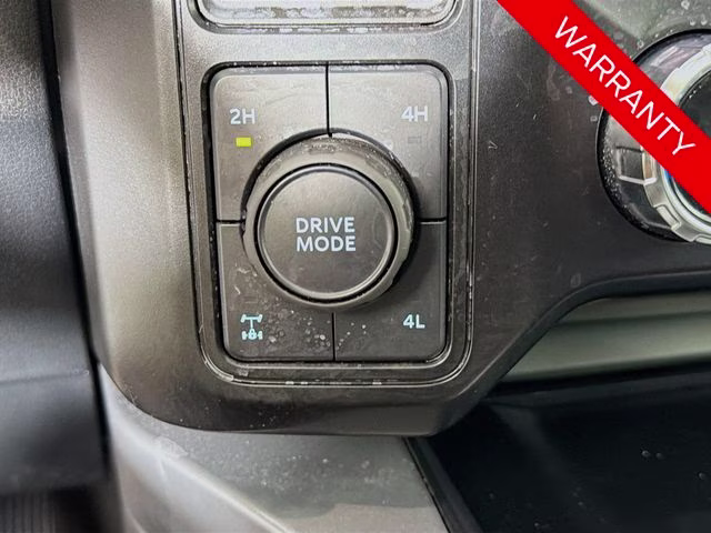 2025 Gray Metallic Ford Super Duty F-250 SRW Lariat 4X4 Truck