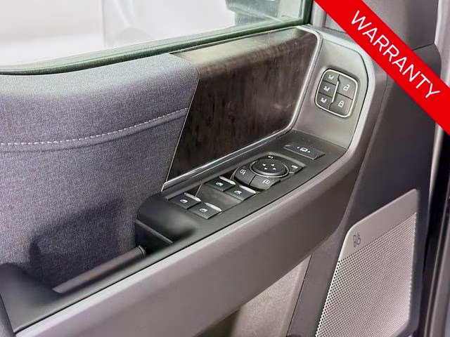 2025 Gray Metallic Ford Super Duty F-250 SRW Lariat 4X4 Truck