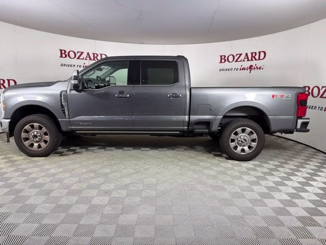 2025 Gray Metallic Ford Super Duty F-250 SRW Lariat 4X4 Truck