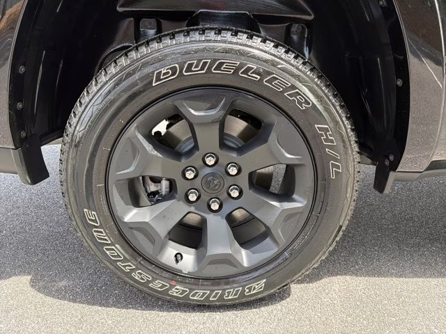 2026 Diamond Black Crystal Pearlcoat Ram 1500 Big Horn 4X4 Truck