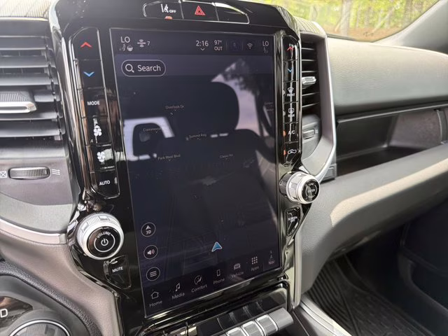 2026 Diamond Black Crystal Pearlcoat Ram 1500 Big Horn 4X4 Truck