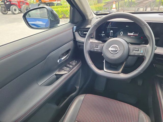 2026 Deep Blue Pearl Nissan Kicks SR FWD SUV
