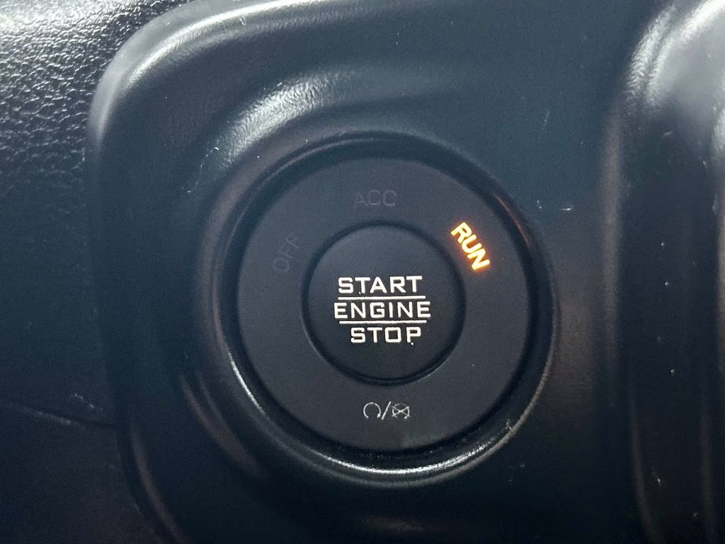 2022 Firecracker Red Clearcoat Jeep Wrangler Unlimited Willys 4X4 SUV