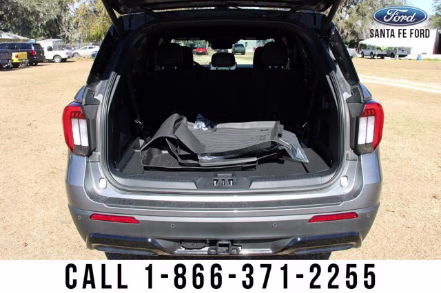 2025 Gray Ford Explorer ST-Line RWD SUV