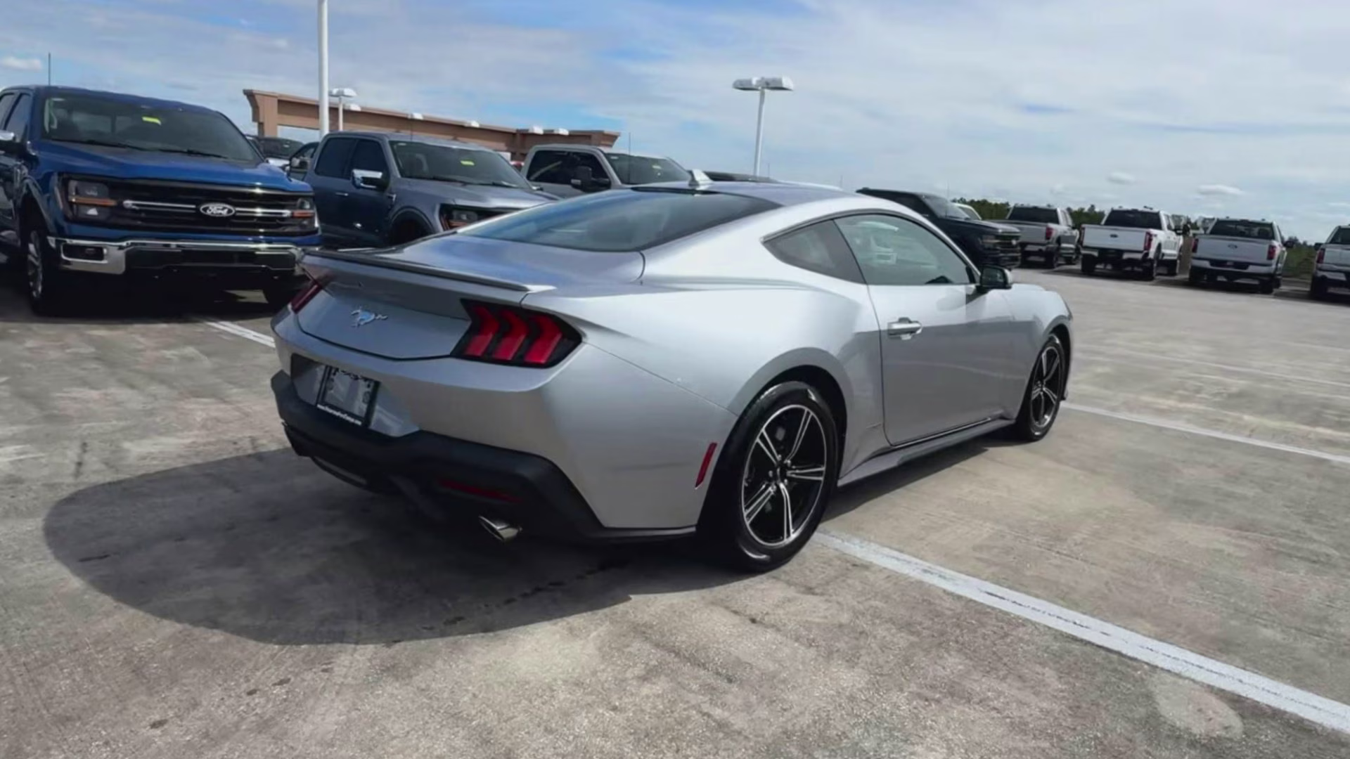 2025 Iconic Silver Metallic Ford Mustang EcoBoost Premium RWD Coupe