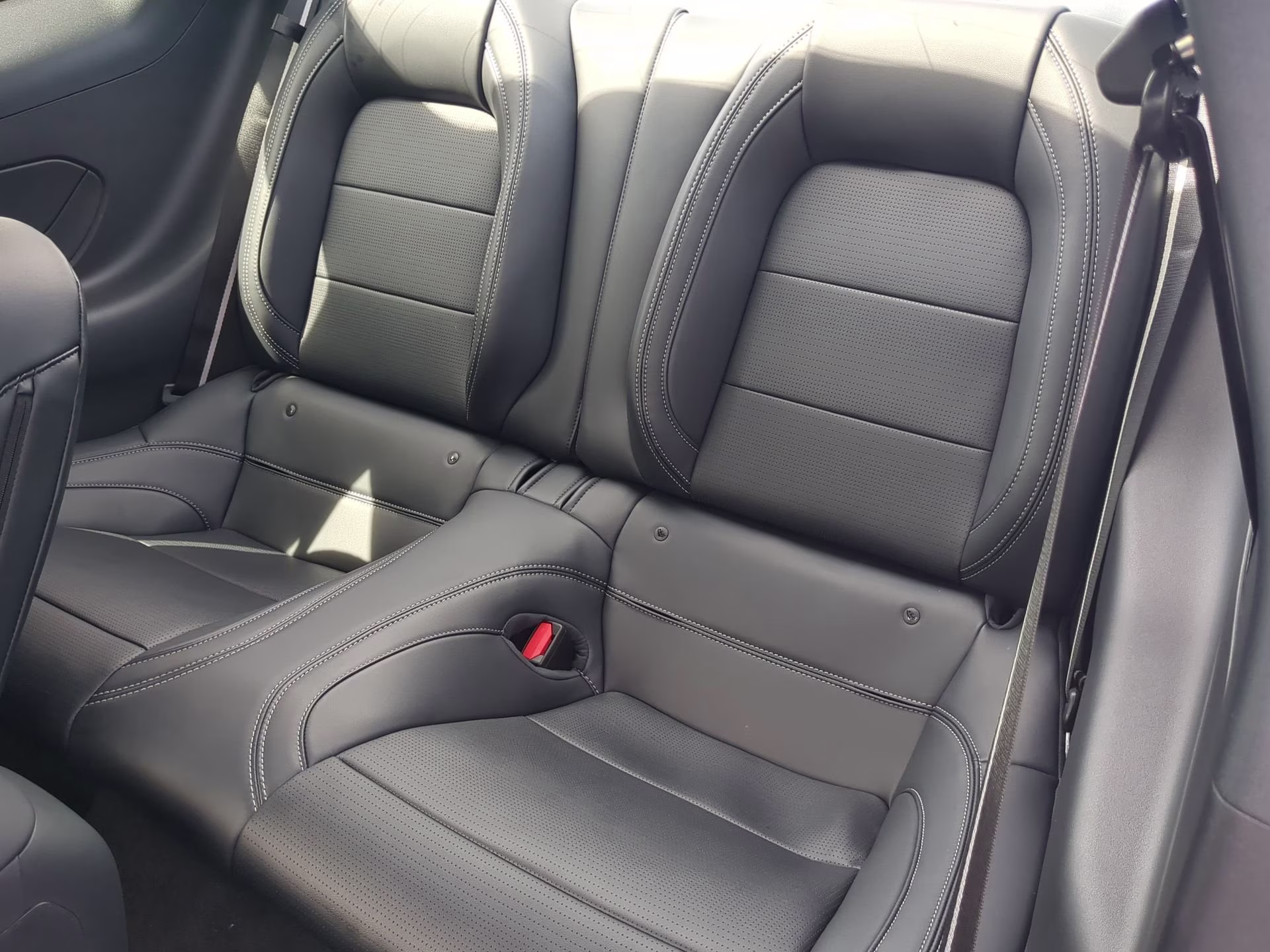 2025 Iconic Silver Metallic Ford Mustang EcoBoost Premium RWD Coupe