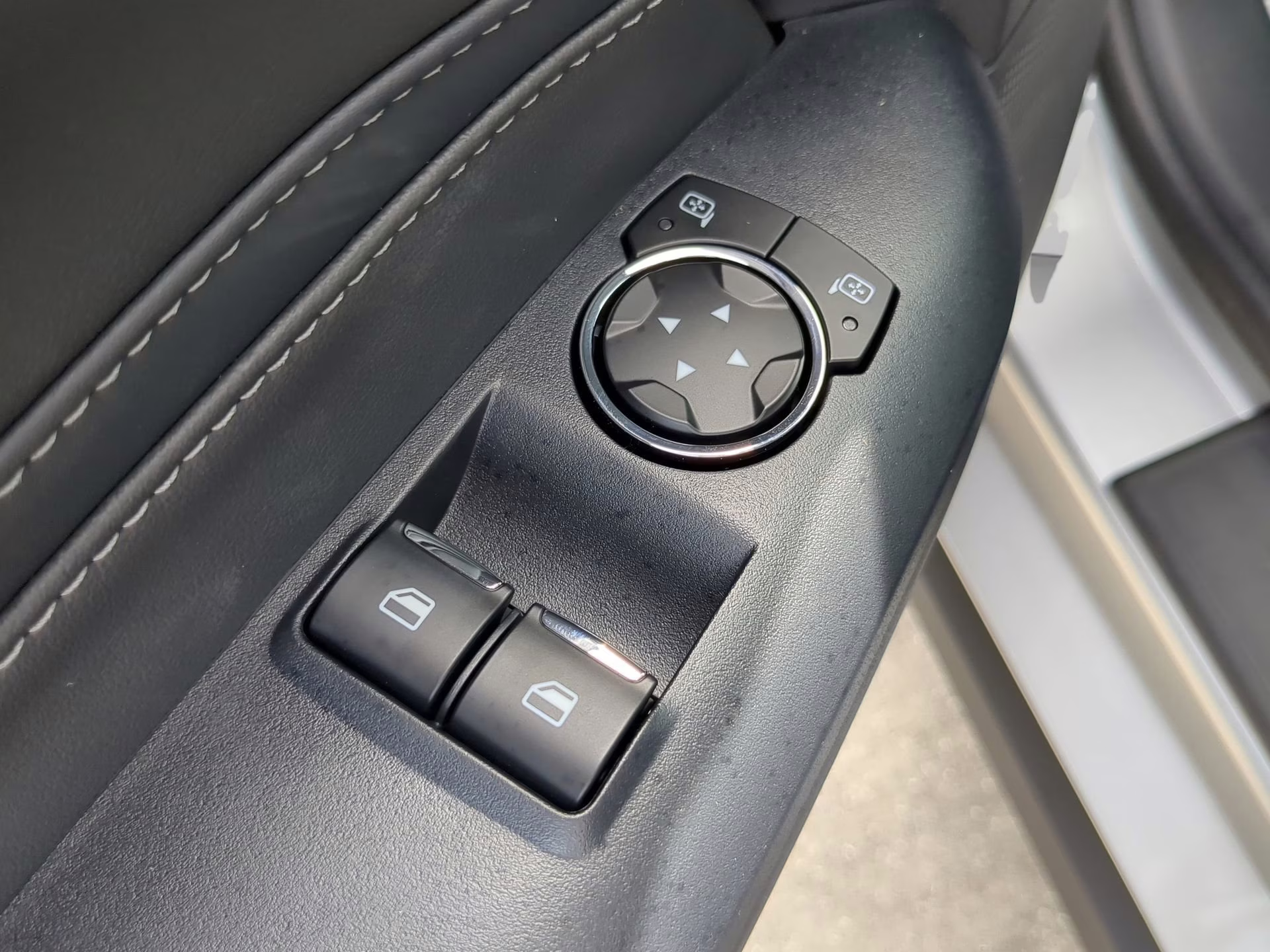 2025 Iconic Silver Metallic Ford Mustang EcoBoost Premium RWD Coupe