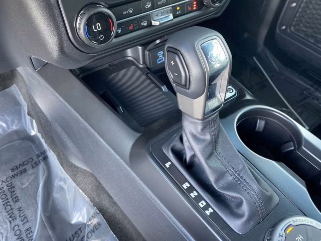 2025 Desert Sand Ford Bronco Outer Banks 4X4 Convertible