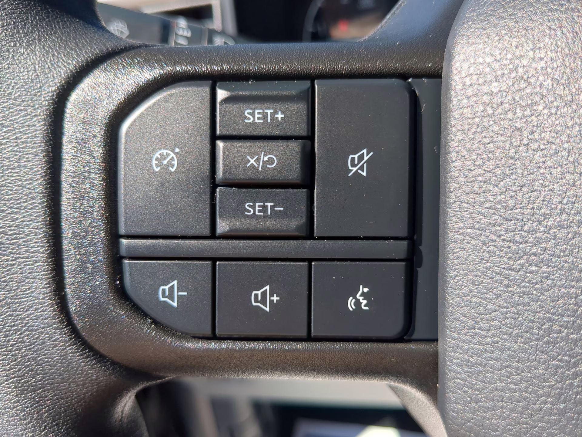 2026 Carbonized Gray Metallic Ford Super Duty F-250 SRW XL Crew Cab Pickup 4X4 Truck