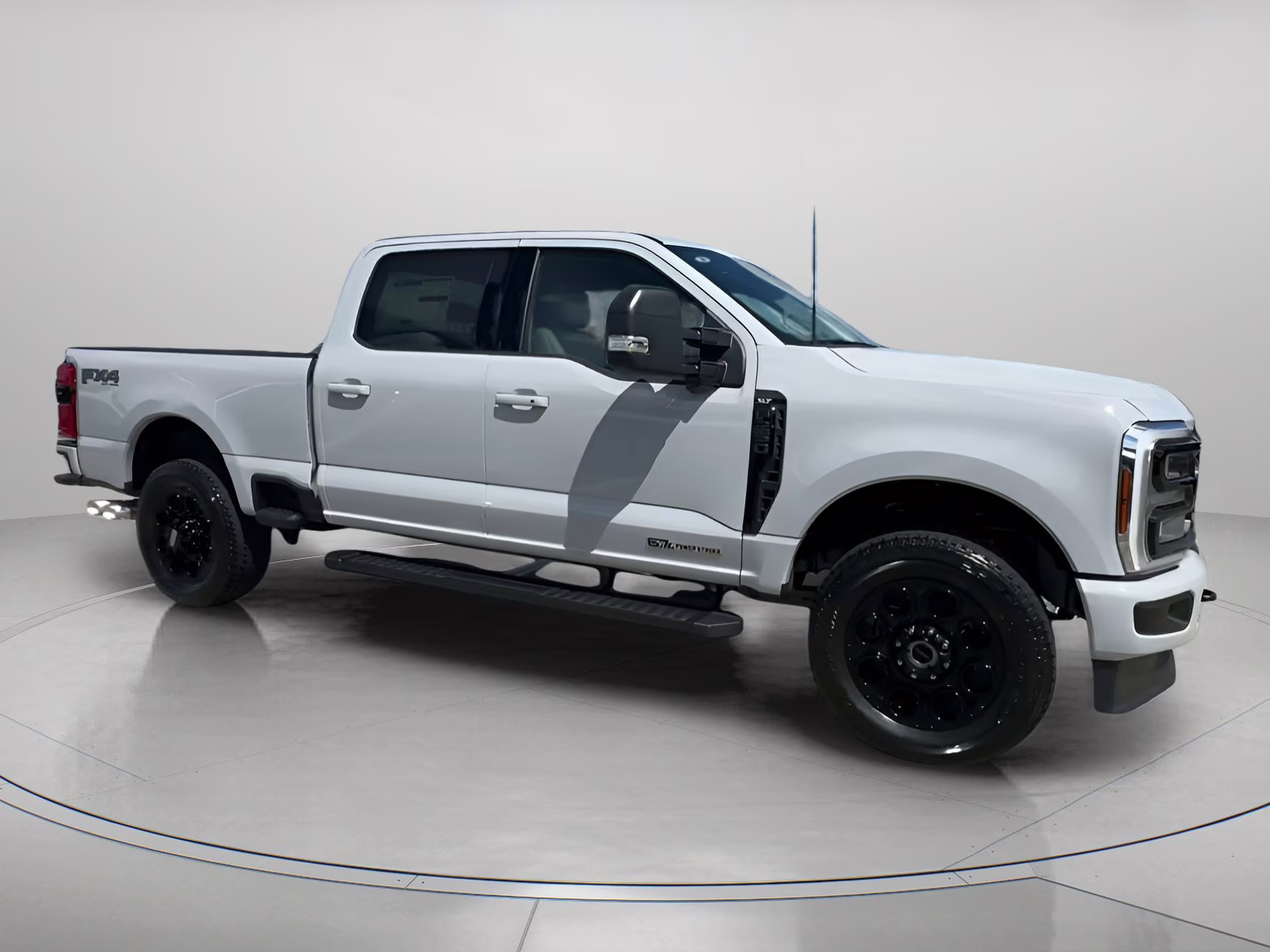 2026 Avalanche Ford Super Duty F-250 SRW XLT Crew Cab Pickup 4X4 Truck